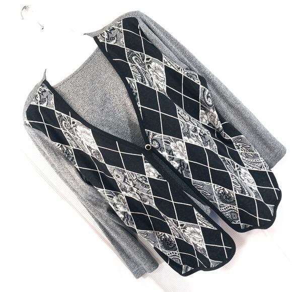 NWOT! ALFRED DUNNER! BLACK, GRAY, WHITE KNIT FAUX TWIN SET PAISLEY ARGYLE! SZ 2X - Picture 8 of 8